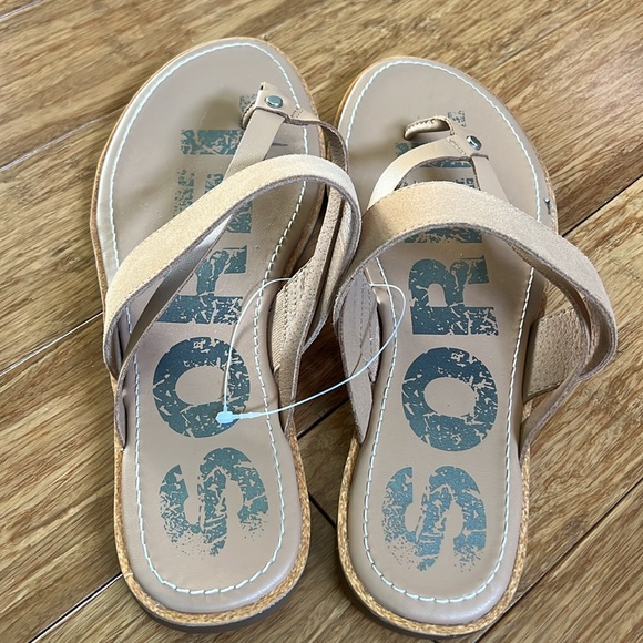 NEW SOREL Tan Flip Flops Cushioned Insole sz 10 - Picture 2 of 4